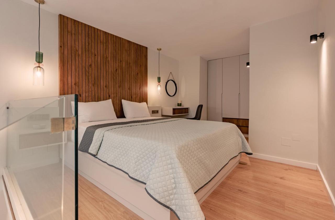 Apollo Luxury Suites Preveza Bagian luar foto