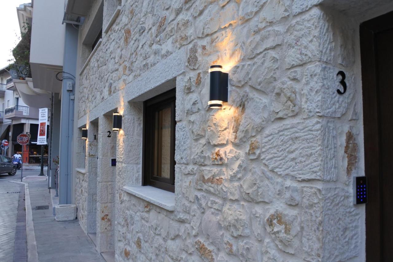 Apollo Luxury Suites Preveza Bagian luar foto
